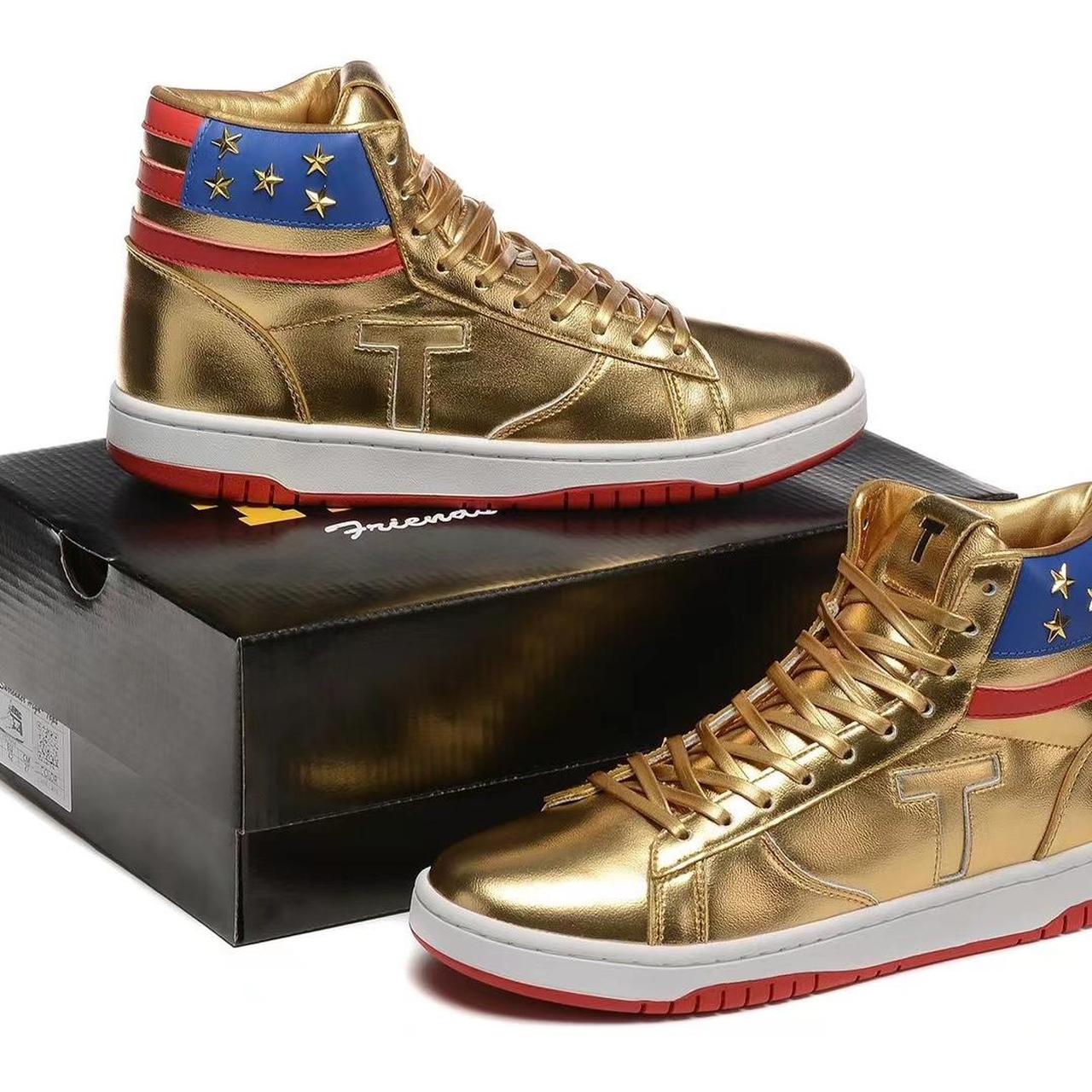 Snearkers The Never Surrender Gold Shoes