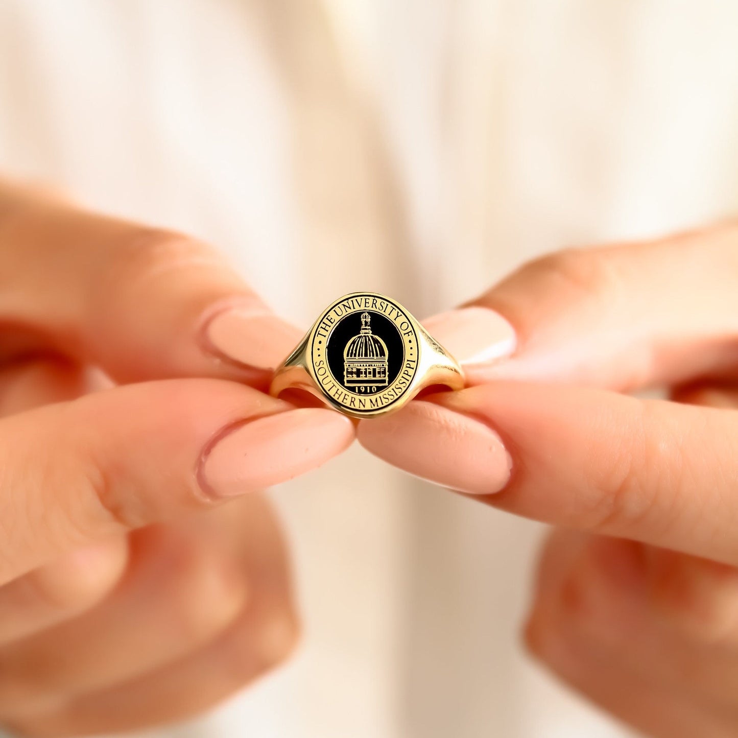 Personalized University Signet Ring - College Class Ring